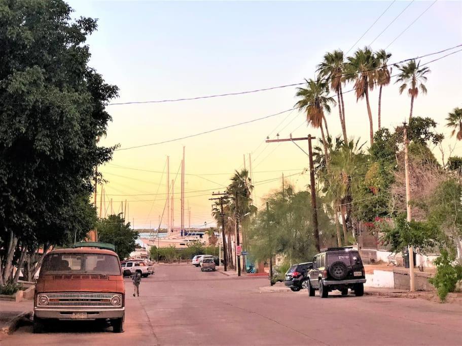 Downtown Beautiful 2Br Apartment Blocks From Beach #5 La Paz Exteriör bild