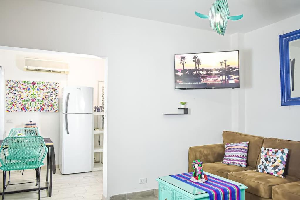 Downtown Beautiful 2Br Apartment Blocks From Beach #5 La Paz Exteriör bild